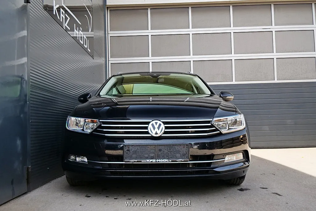 Volkswagen Passat Variant Comfortline 2,0 TDI SCR DSG Image 3