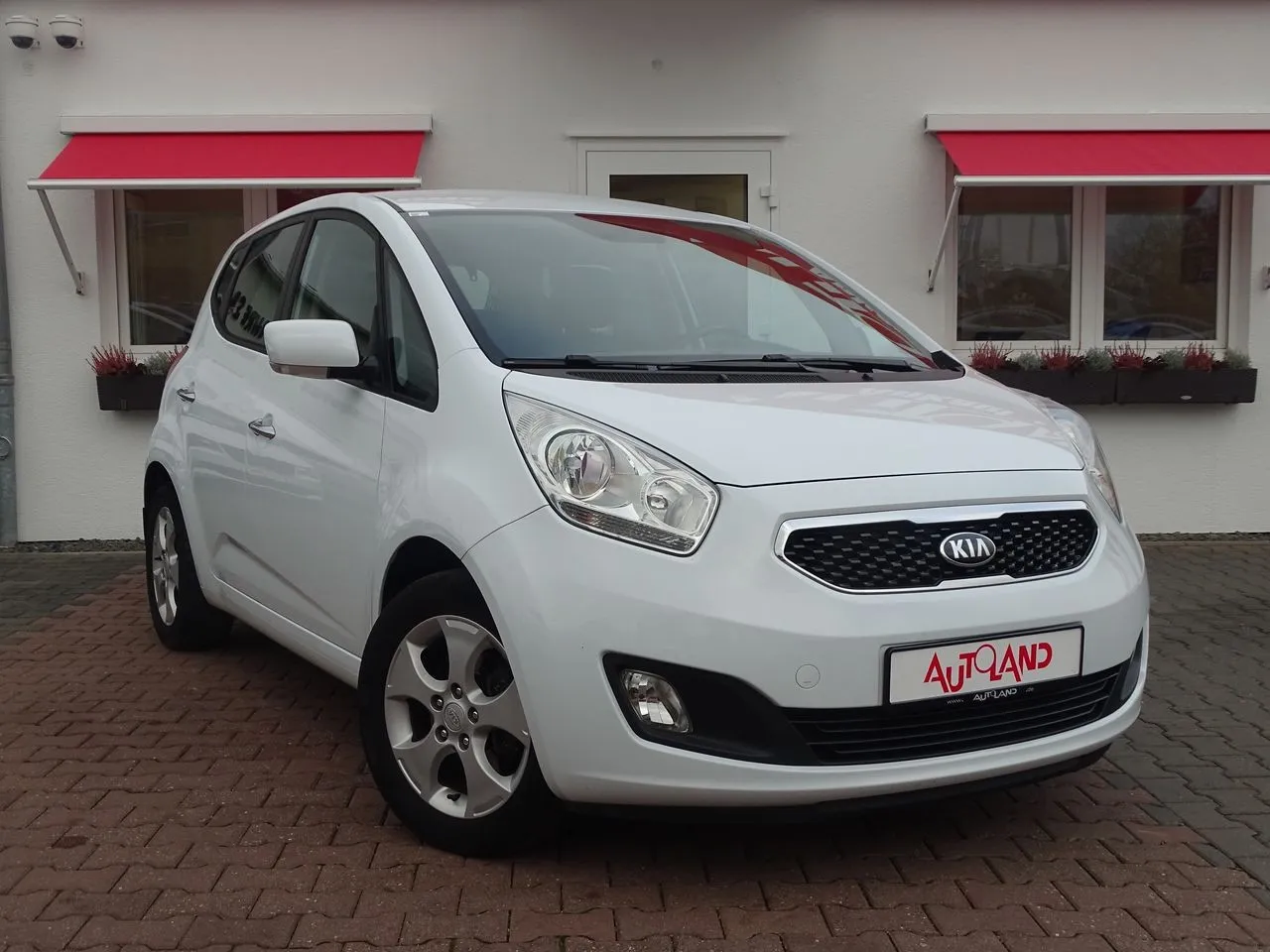 Kia Venga 1.6 CVVT Dream Team...  Image 5