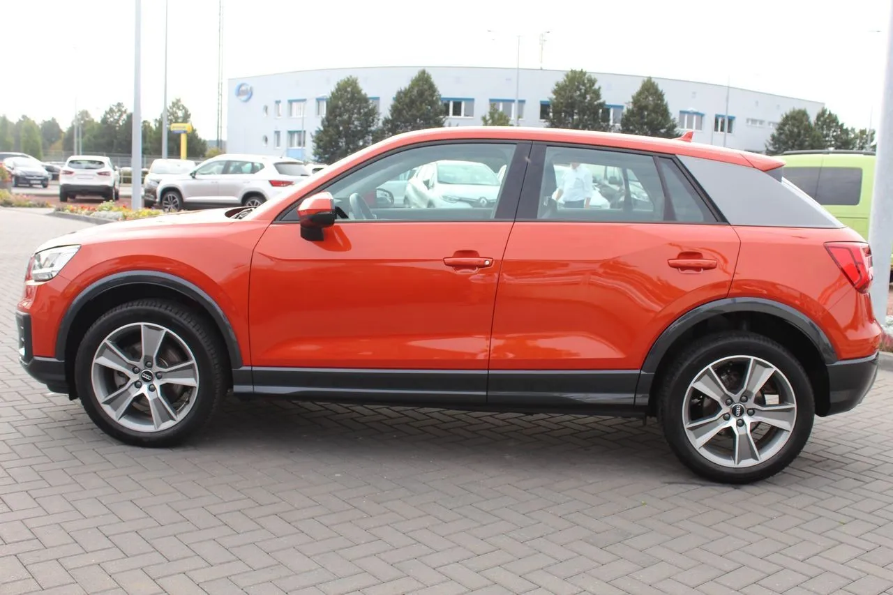 Audi Q2 1.6 TDI S-tronic Sport...  Image 8