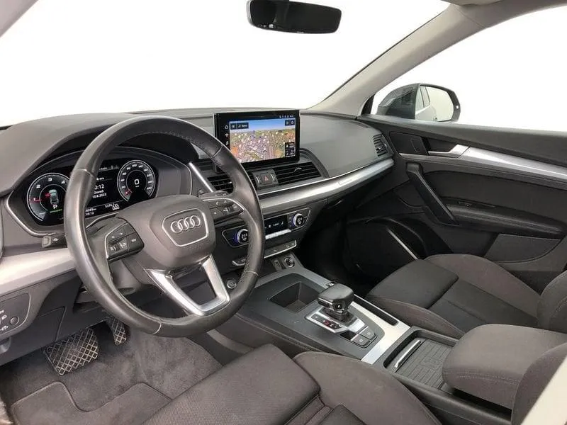 AUDI Q5 40 TDI 204CV qu. S tr. Business Adv. Image 5